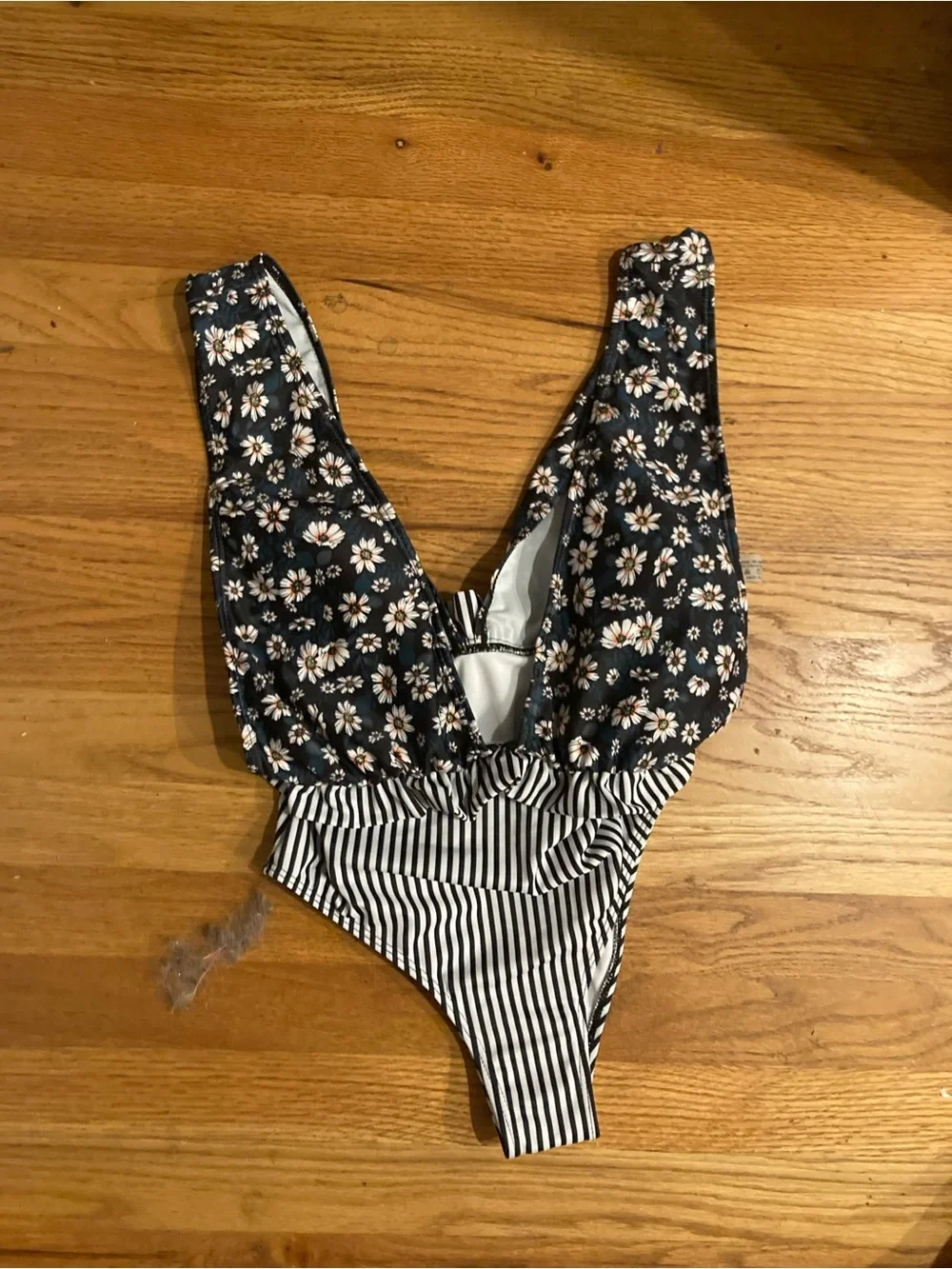 SHEIN Floral & Striped One-Piece Swimsuit - Navy with White Daisy Print - S NWOT